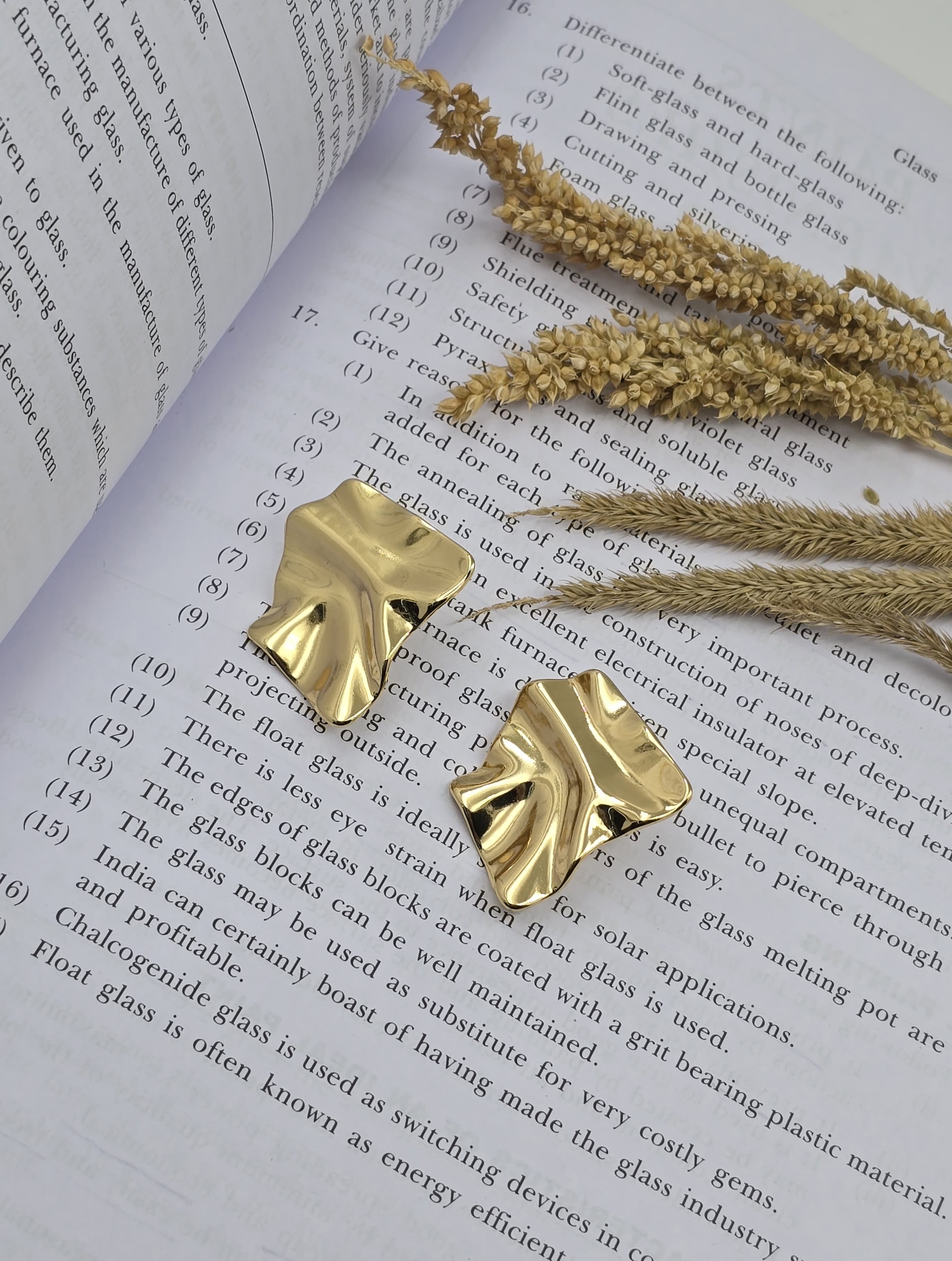 Geometric Ripple Studs