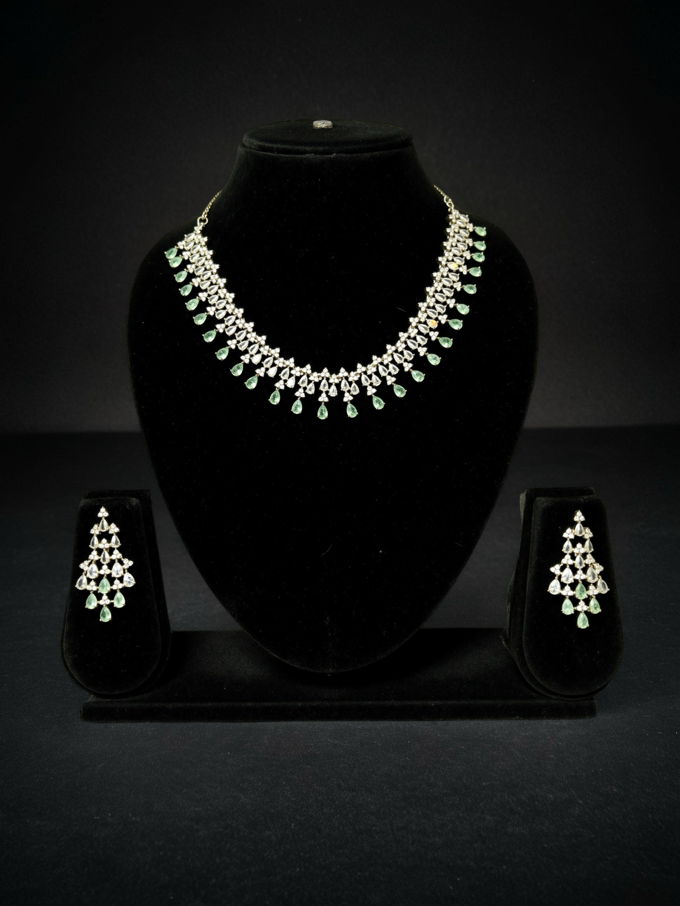 Emerald Grace AD Necklace Set