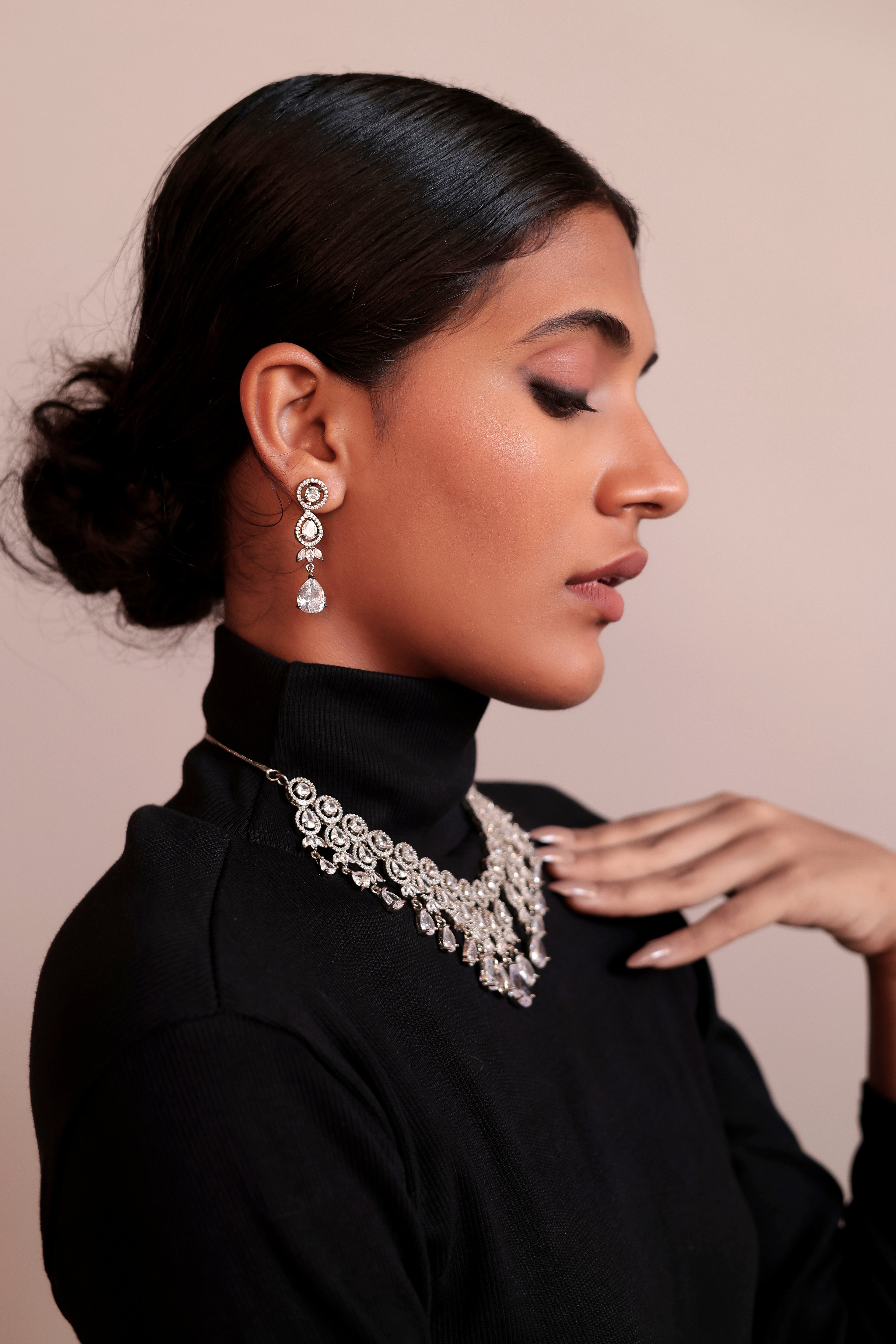 AD Diamond Teardrop Necklace Set