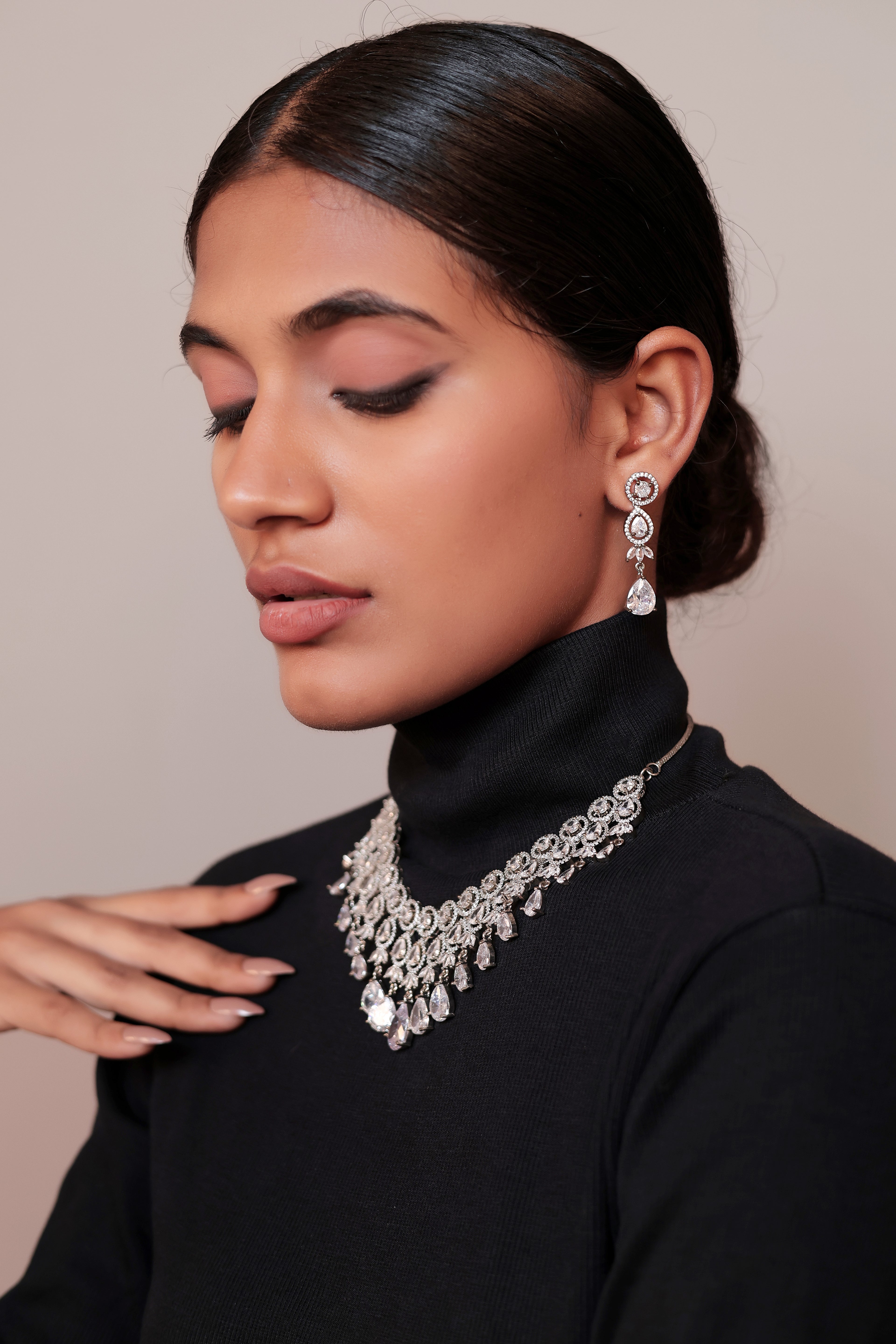 AD Diamond Teardrop Necklace Set