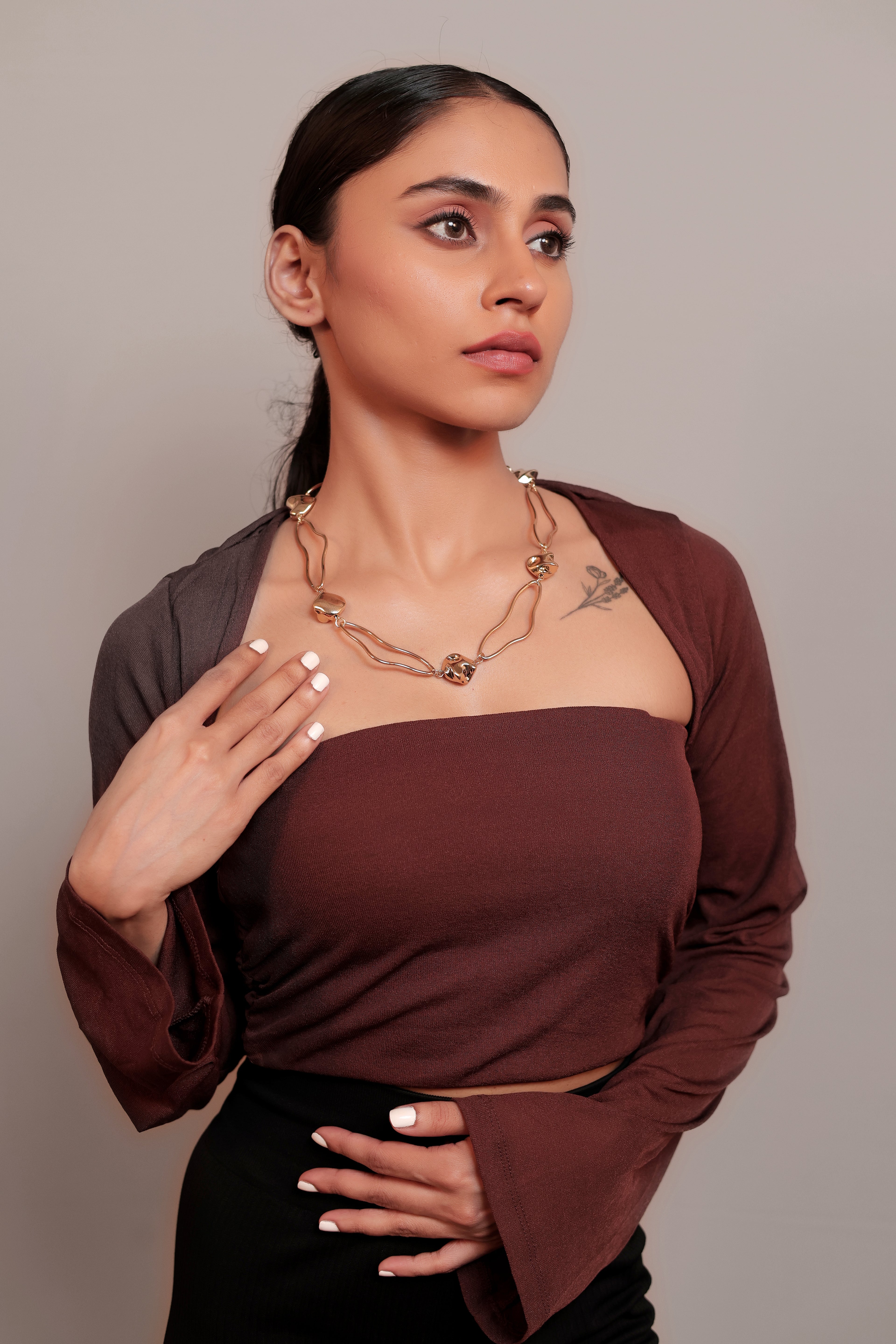 Golden Muse Organic Form chain