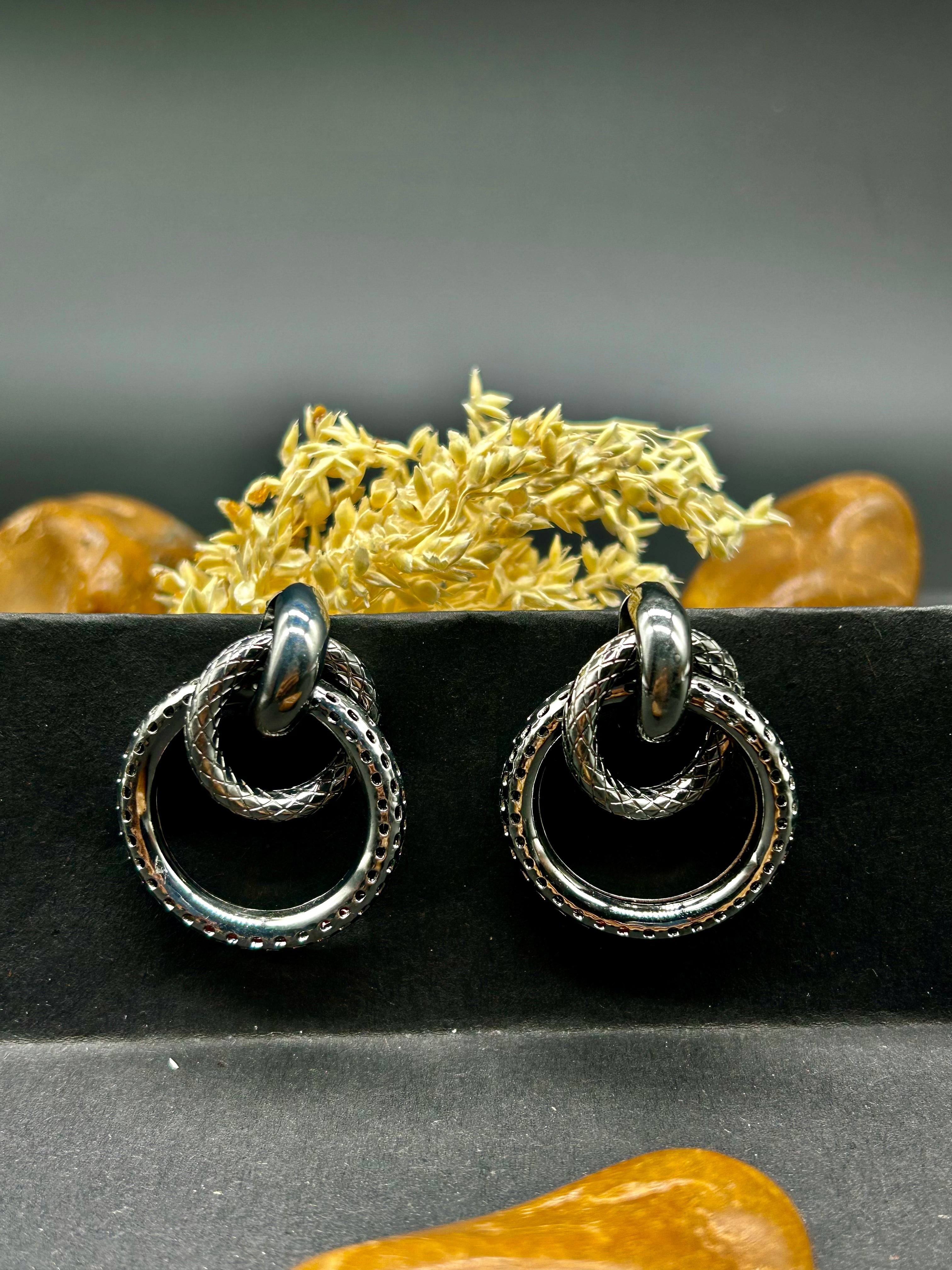 Modern Circle Earrings