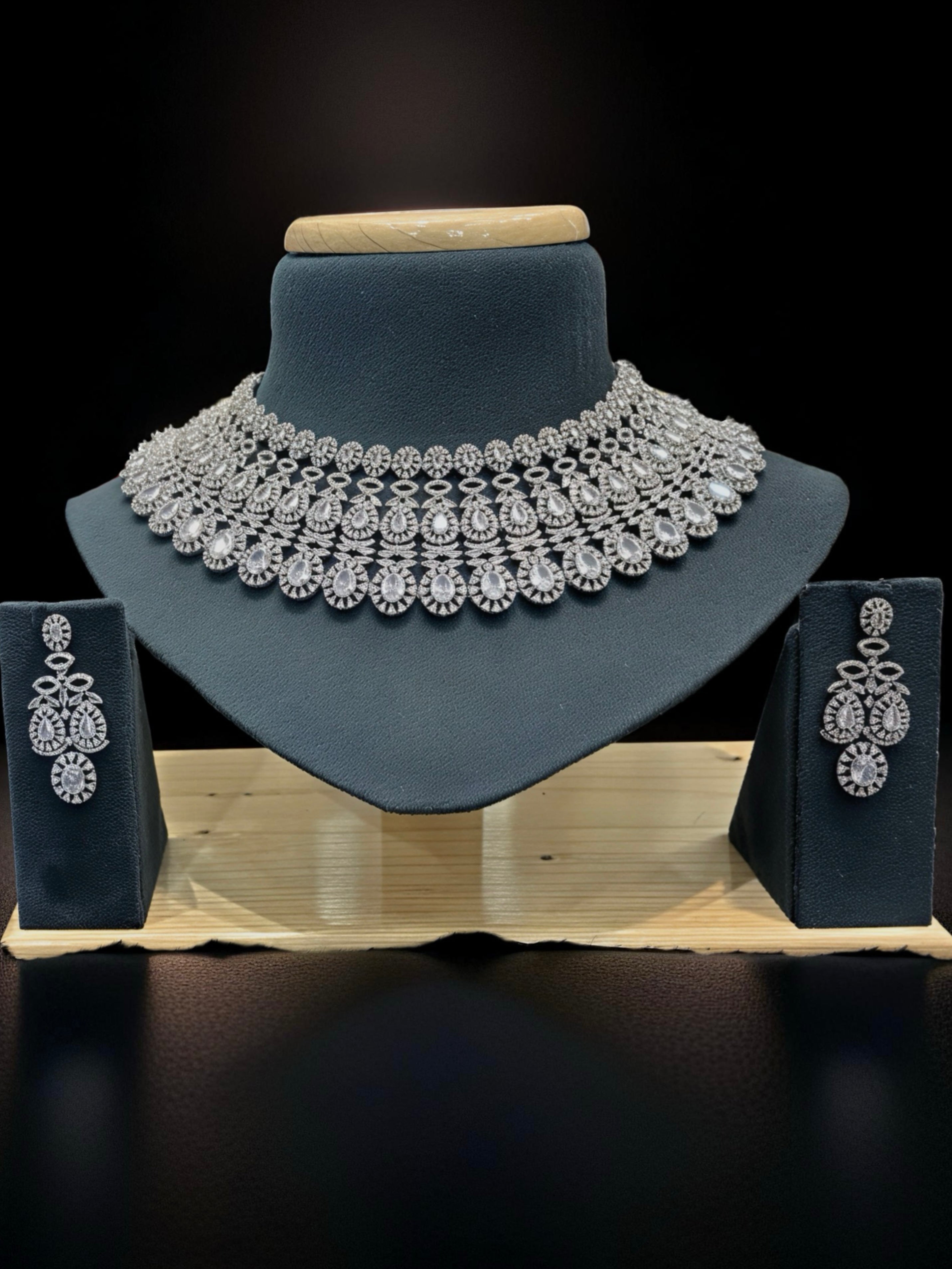 Polki Diamond Necklace Set