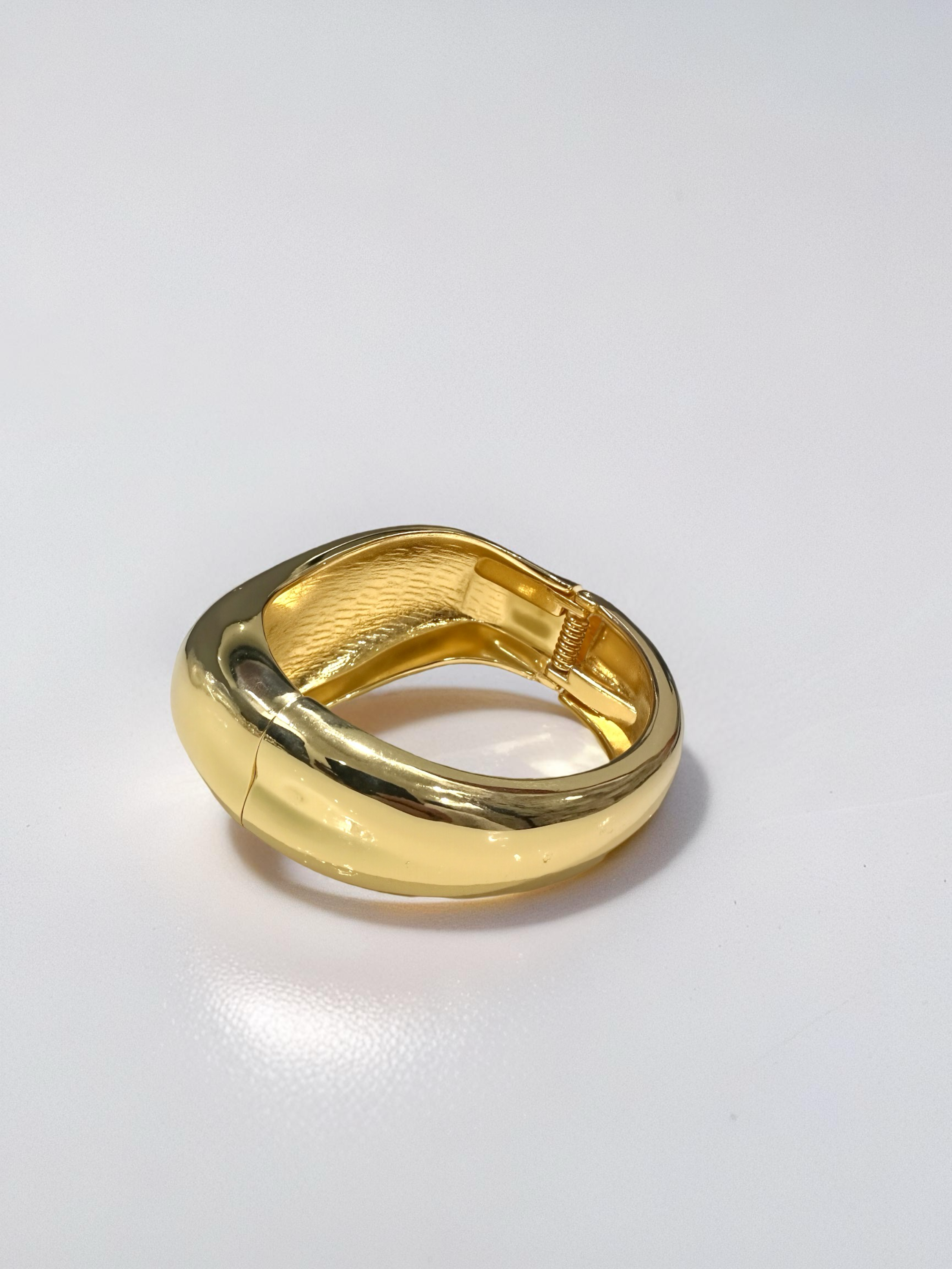 18K Gold Plated Kada – Sculpted Elegance in Every Curve