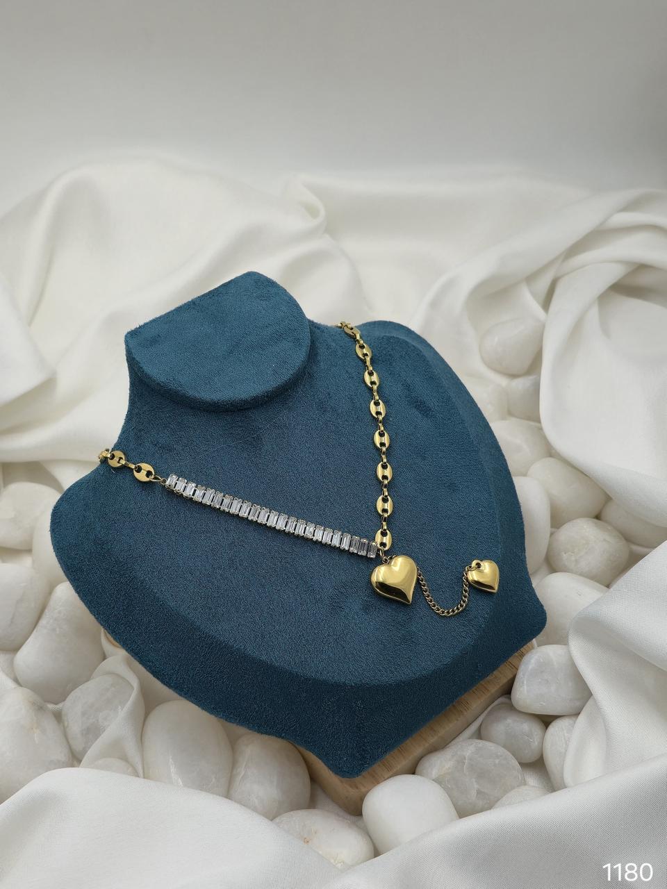Heart Twist Luxe Chain Necklace