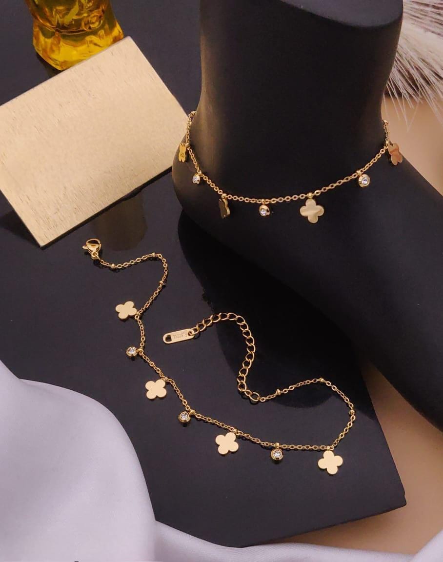 Gold Flower Pearl Anklet