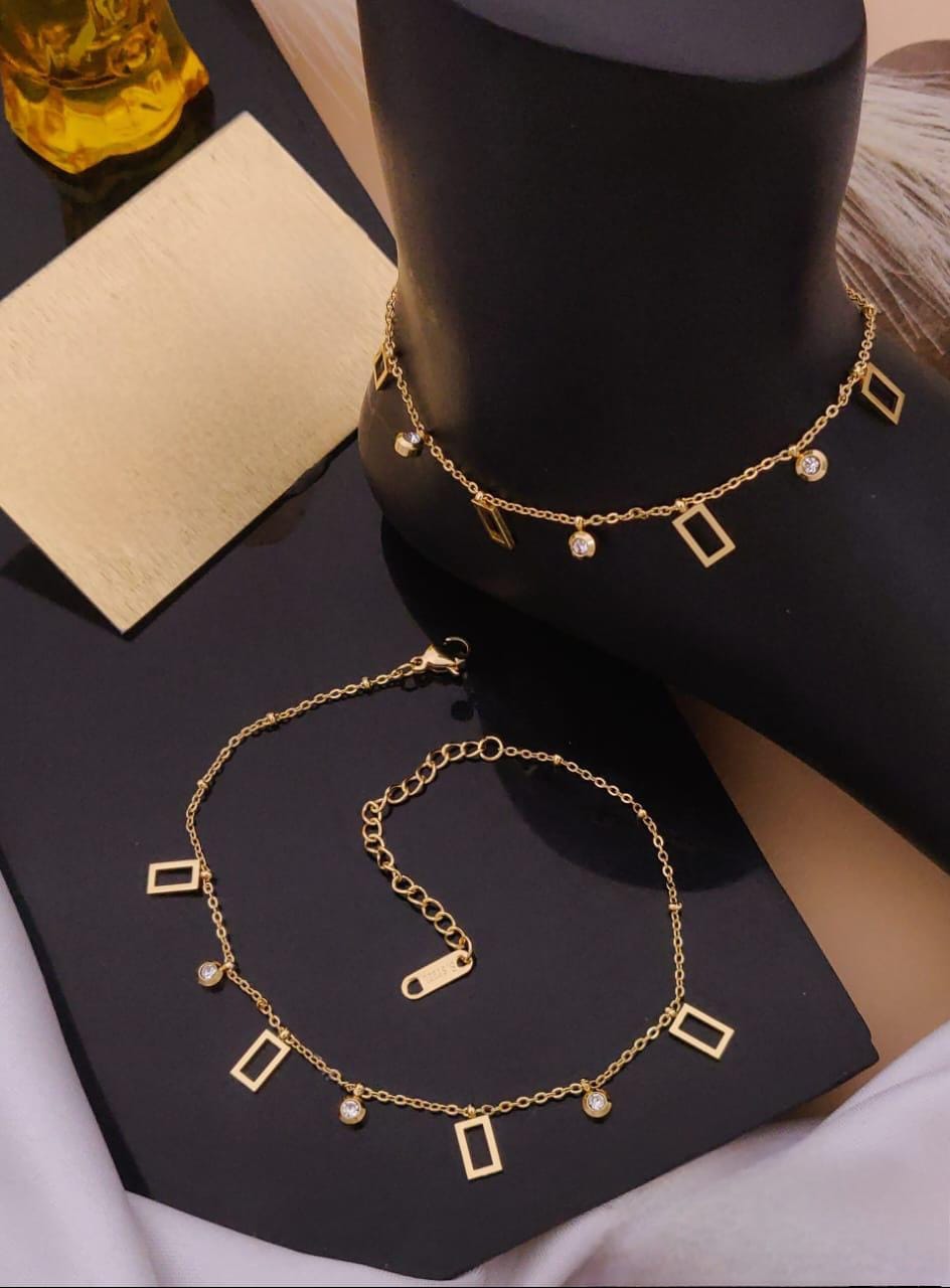 Square Pearl Anklet