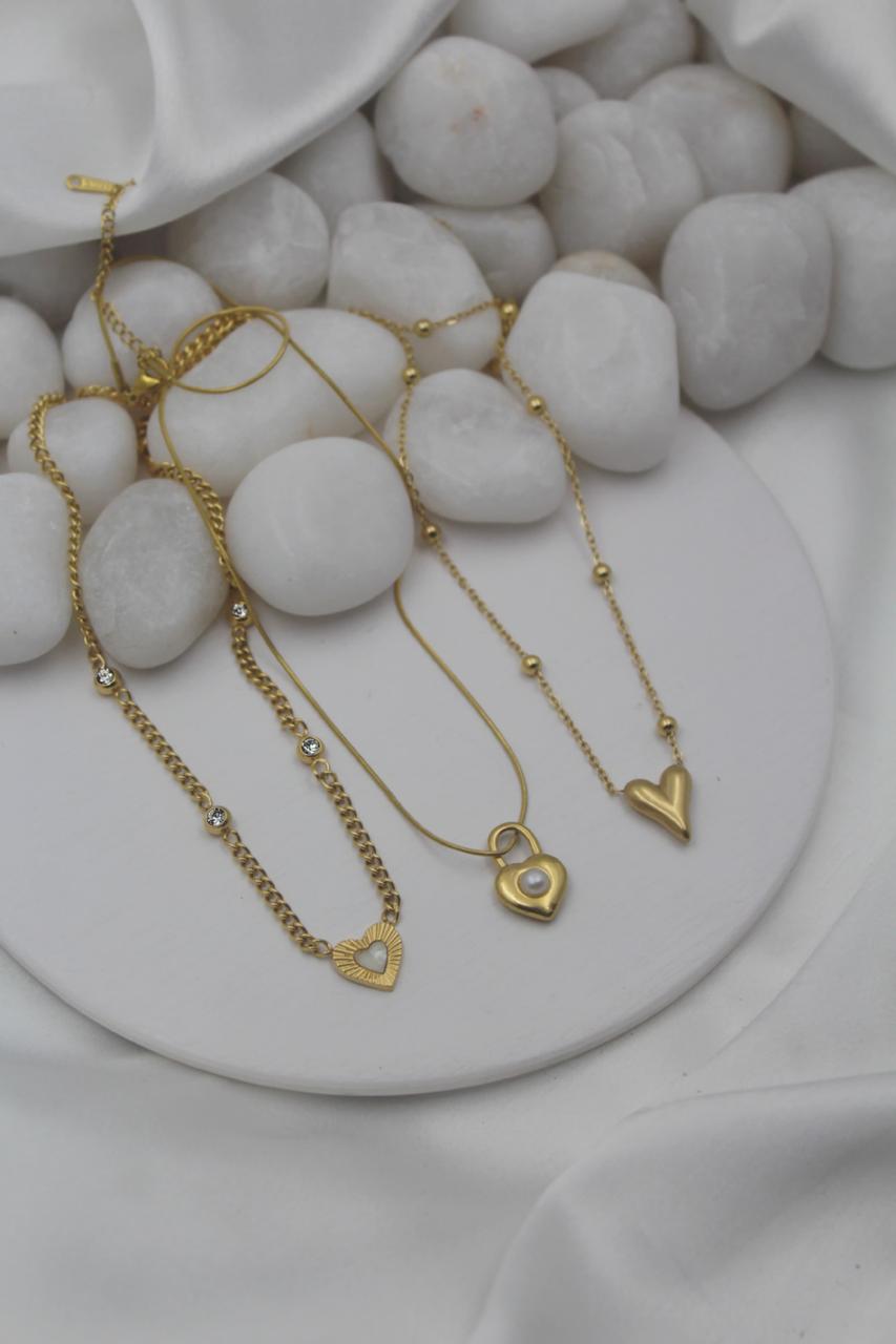 Aurelia Drape Minimal Chain Necklace