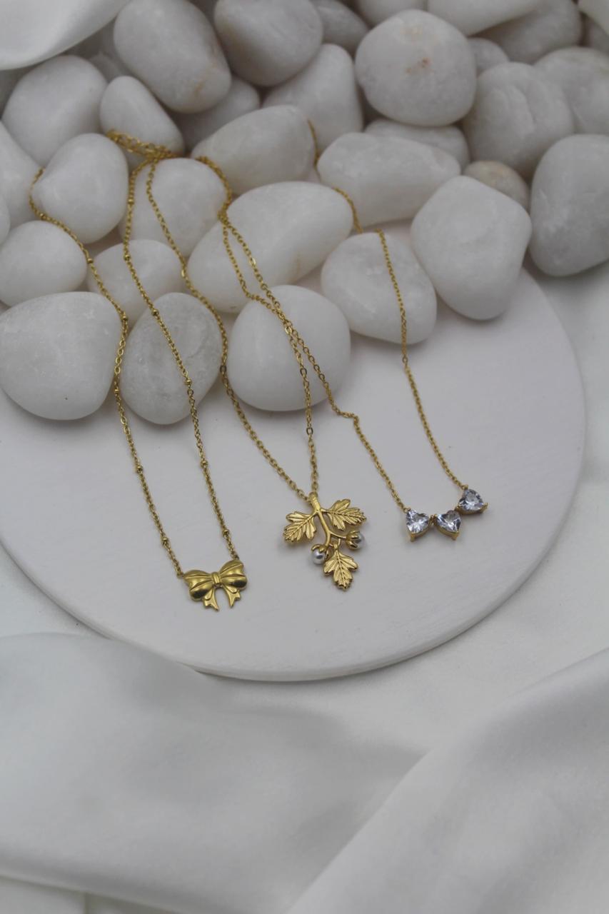 Eterna Shine Minimal Chain Necklace