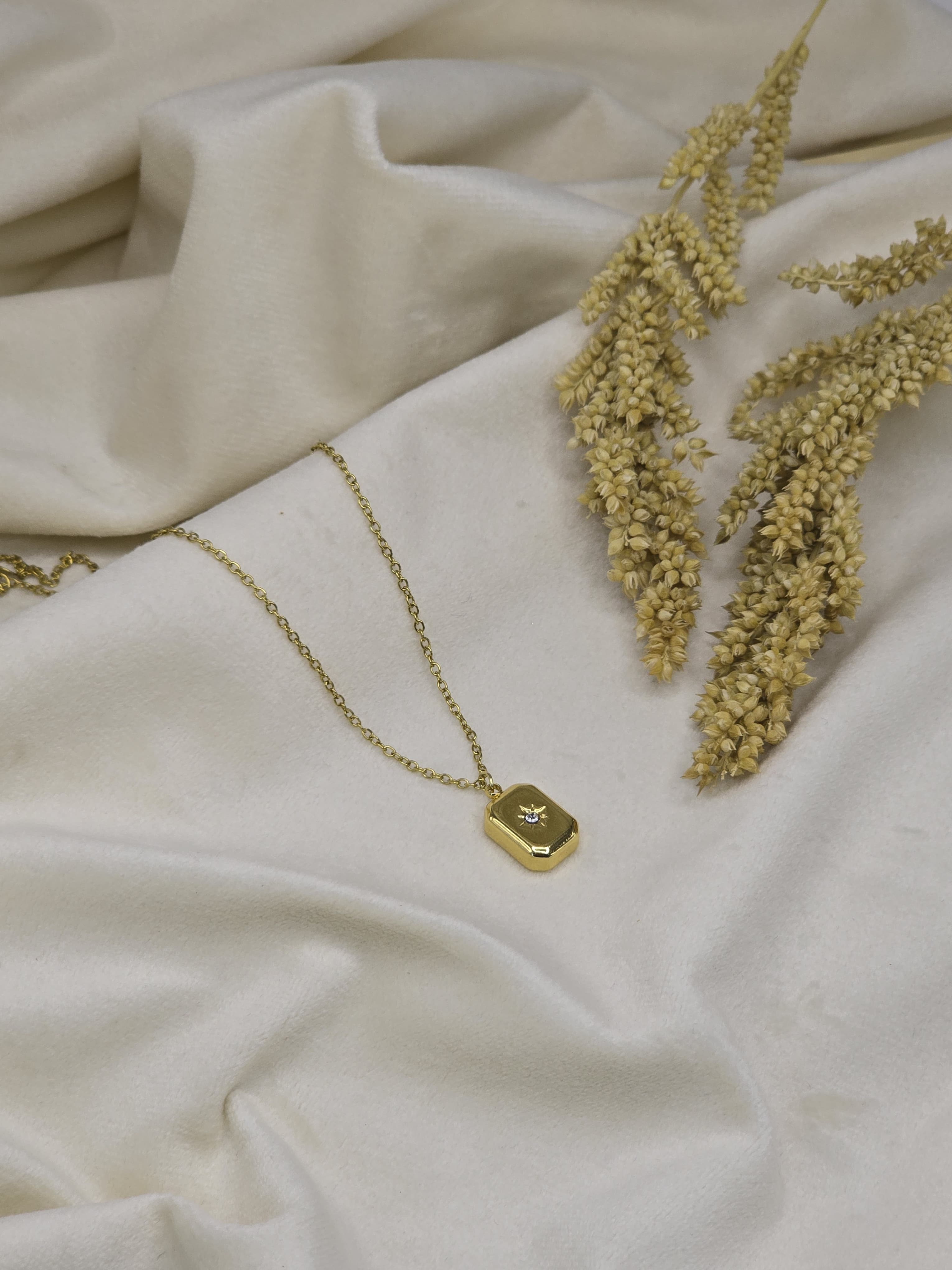 Golden Spark Rectangular Pendant Necklace