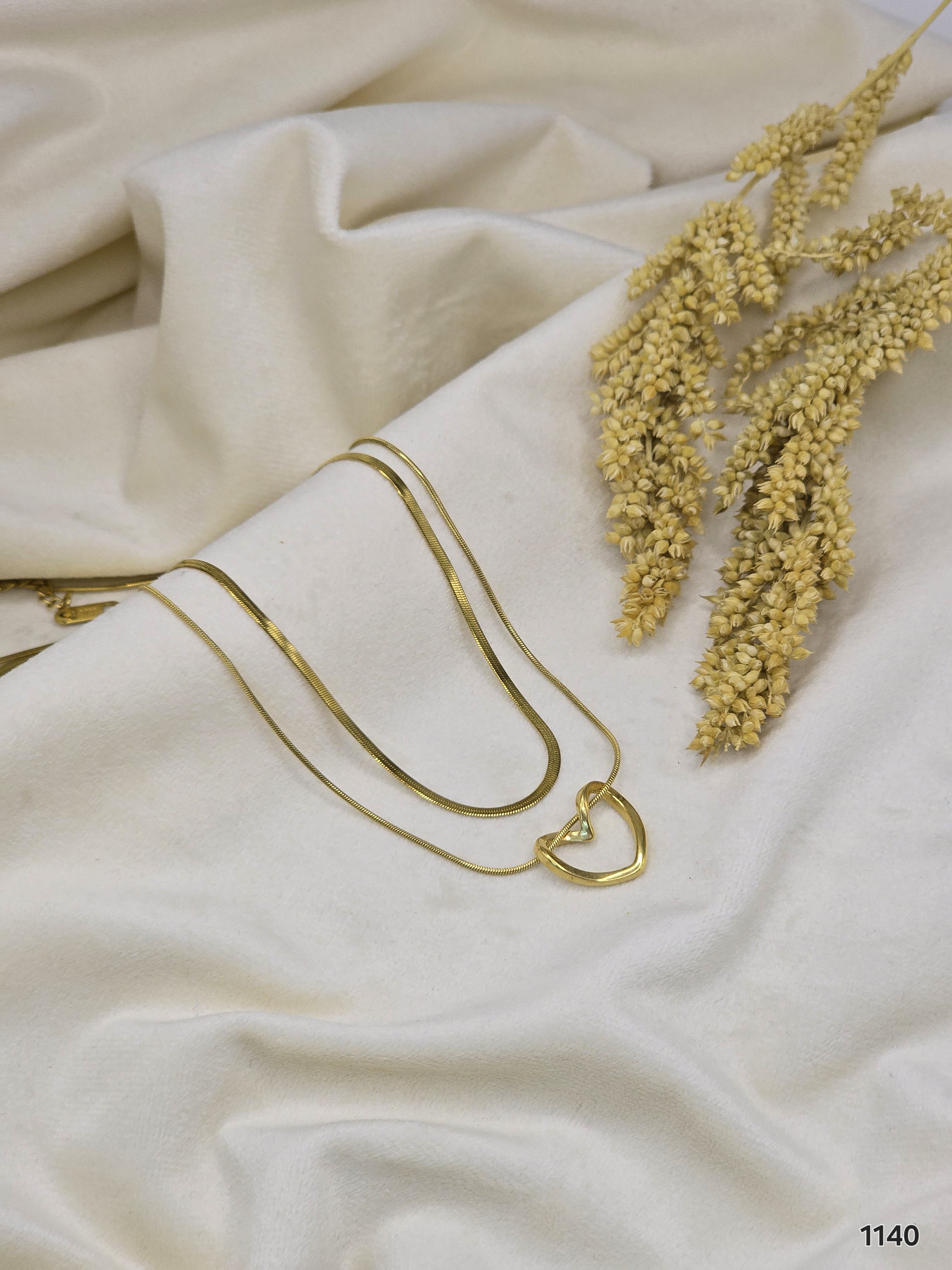 Modern Open Heart Pendant Necklace