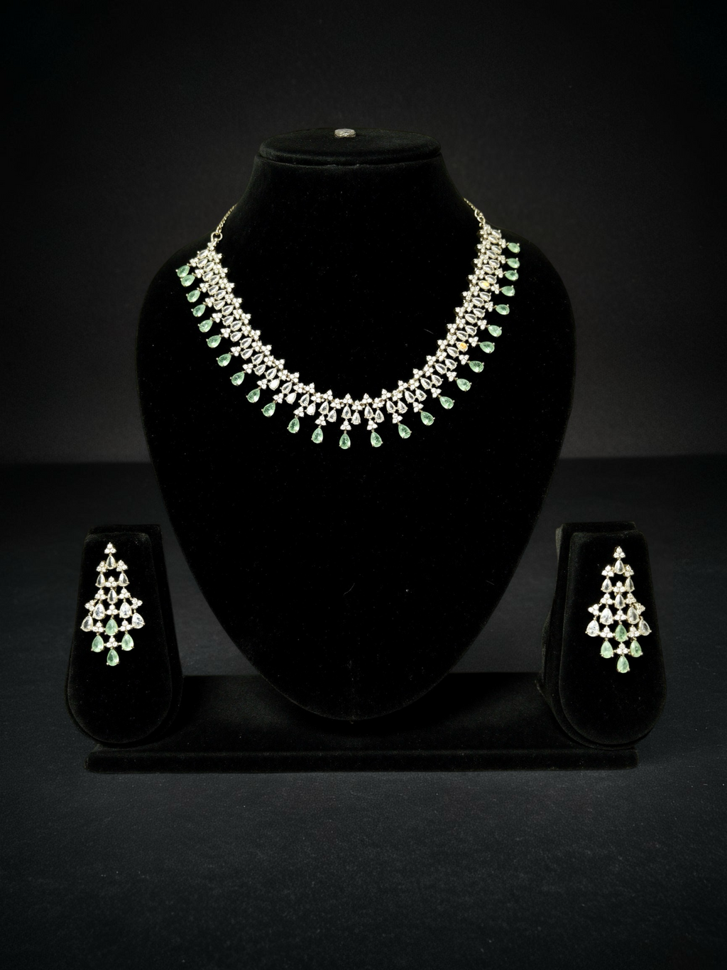 Emerald Grace AD Necklace Set