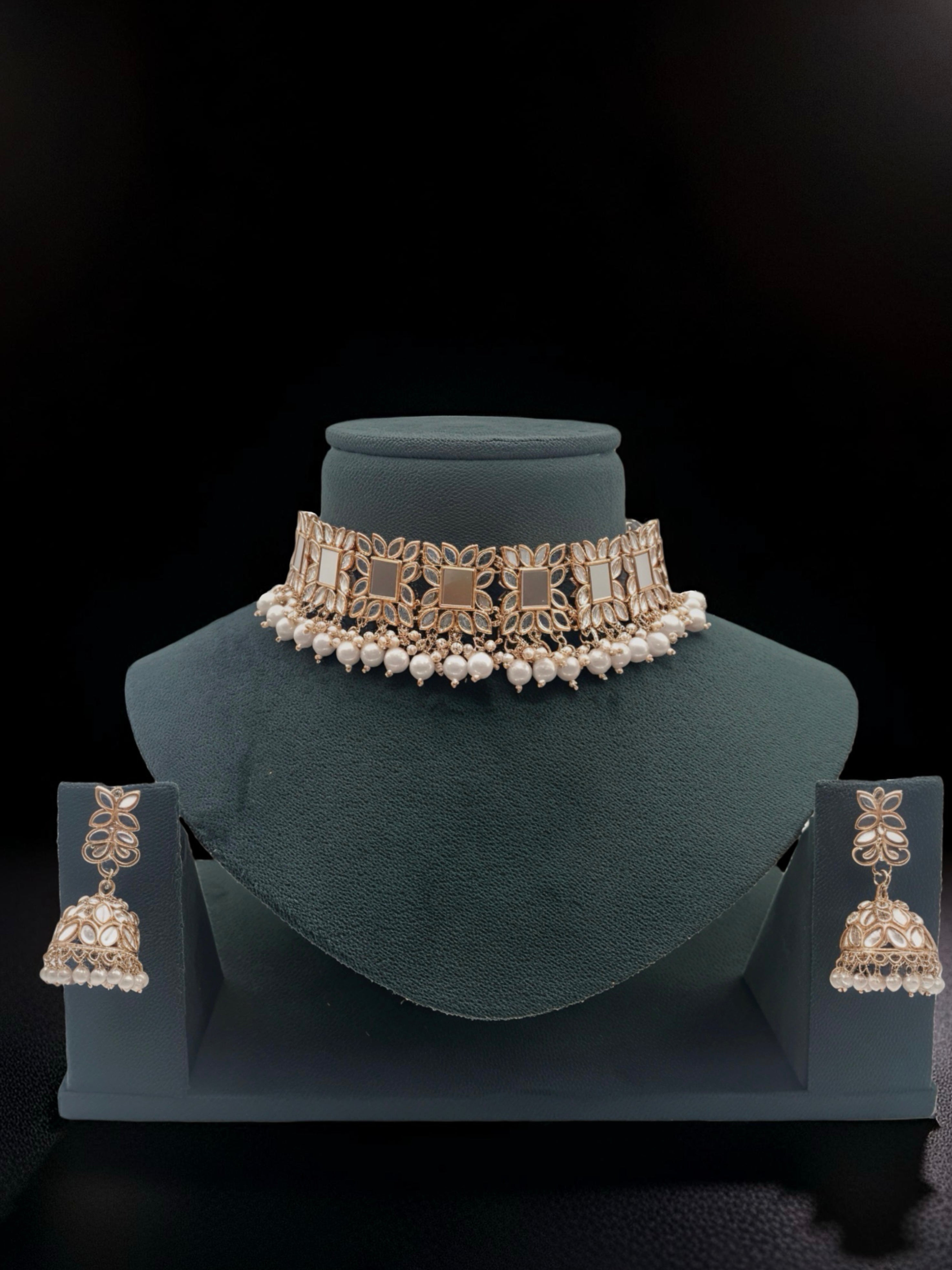 Mirror Polki Choker Necklace Set