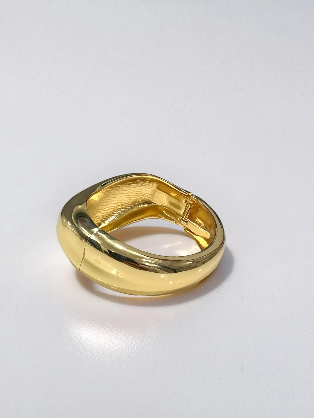18K Gold Plated Kada – Sculpted Elegance in Every Curve