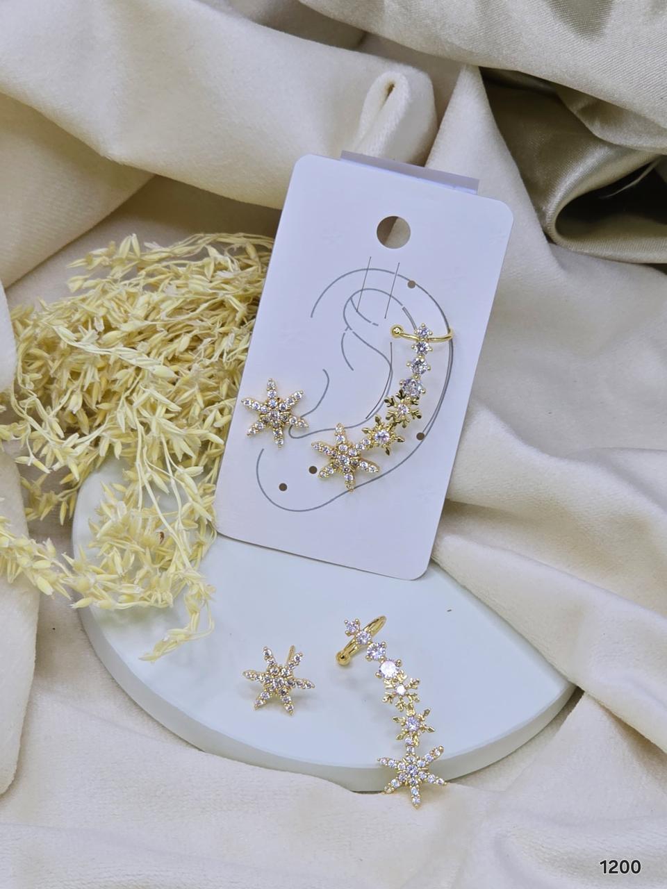 Royal Leaf Ear Cuff