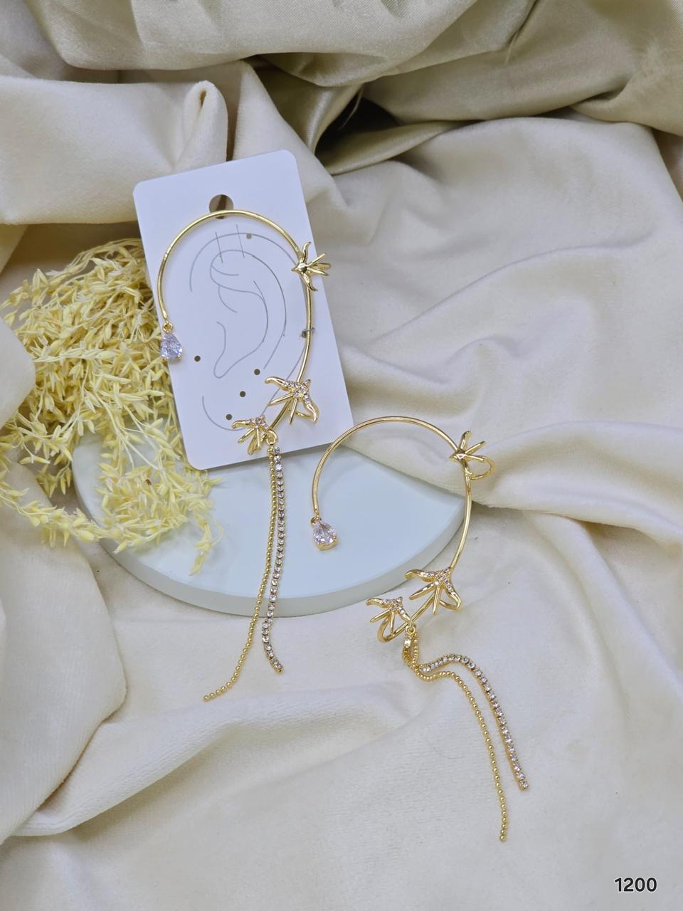 Gleaming Hoop Ear Cuff