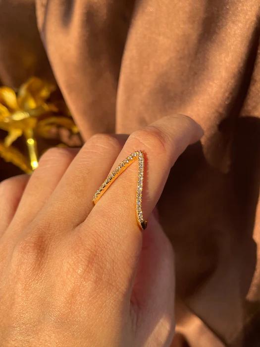 Gold Zigzag Pavé Ring